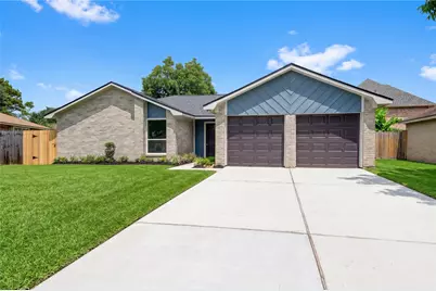 13711 Charidges Court, Houston, TX 77034 - Photo 3