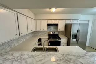 5810 Twisted Pine Ct, Houston, TX 77039 - Photo 7