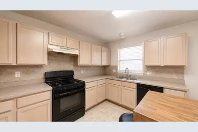 19919 Goldlake Drive, Katy, TX 77449 - Photo 9