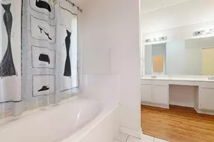 19919 Goldlake Dr, Katy, TX 77449 - Photo 11