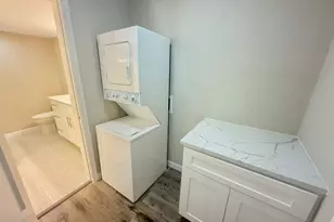 5050 Ambassador Way, Houston, TX 77056 - Photo 13