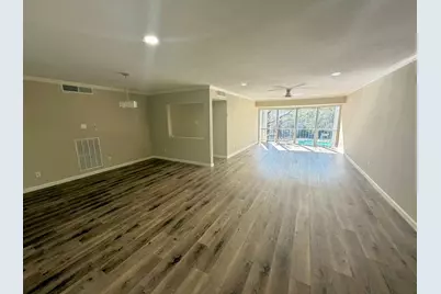 5050 Ambassador Way #212, Houston, TX 77056 - Photo 17