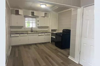 407 N Magnolia Street, Highlands, TX 77562 - Photo 7