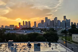 3218 Polk St, Houston, TX 77003 - Photo 1