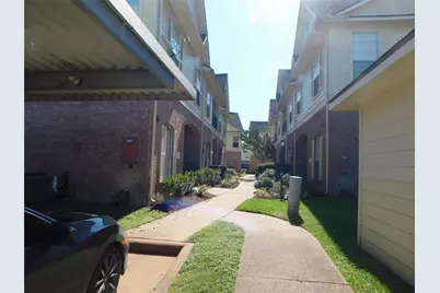 2710 Grants Lake Boulevard #F4, Sugar Land, TX 77479 - Photo 3