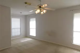 2710 Grants Lake Blvd, Sugar Land, TX 77479 - Photo 19
