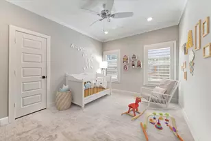 846 W Forest Dr, Houston, TX 77079 - Photo 25