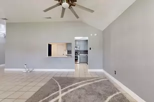 5601 Freshmeadow St, League City, TX 77573 - Photo 3