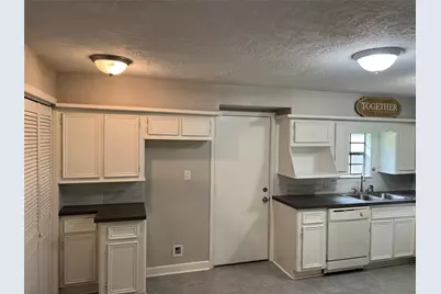 9505 Everglade Drive, Houston, TX 77078 - Photo 9