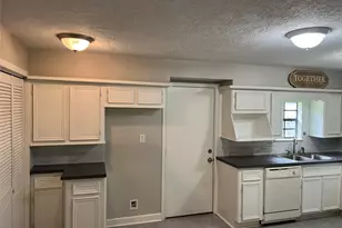 9505 Everglade Dr, Houston, TX 77078 - Photo 9