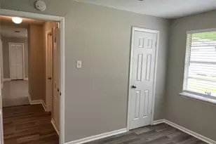 9505 Everglade Dr, Houston, TX 77078 - Photo 17