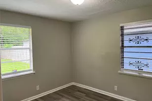 9505 Everglade Dr, Houston, TX 77078 - Photo 15