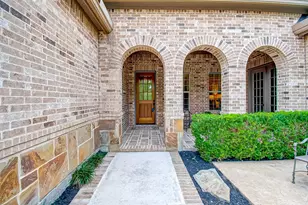 7 Shearling Ct, Spring, TX 77389 - Photo 5