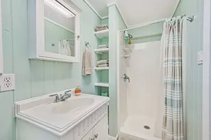 16514 Edward Teach Rd, Jamaica Beach, TX 77554 - Photo 29