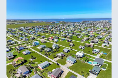 16514 Edward Teach Road, Jamaica Beach, TX 77554 - Photo 45