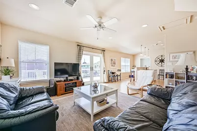 16514 Edward Teach Road, Jamaica Beach, TX 77554 - Photo 5