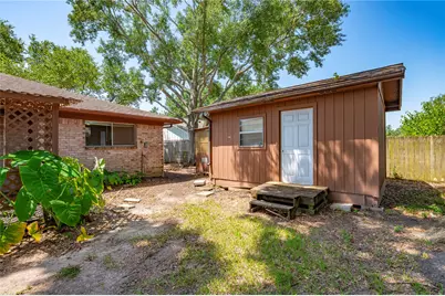 2906 Heatherwood Drive, Baytown, TX 77521 - Photo 23