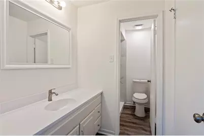 2906 Heatherwood Drive, Baytown, TX 77521 - Photo 15