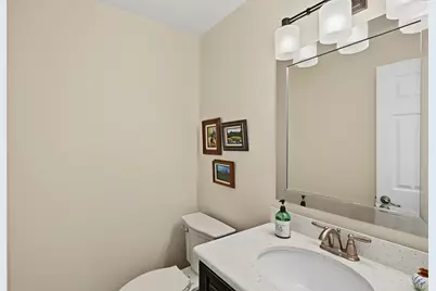 5879 Valley Forge Drive #107, Houston, TX 77057 - Photo 9