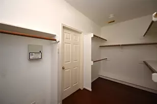 6419 Sutter Park Ln, Houston, TX 77066 - Photo 13