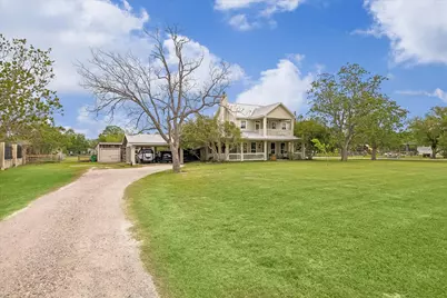 301 Westfield Lane, Friendswood, TX 77546 - Photo 37