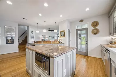 301 Westfield Lane, Friendswood, TX 77546 - Photo 15