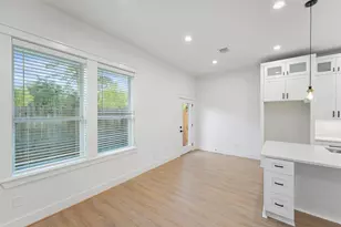 6126 Endeavor Heights St, Houston, TX 77091 - Photo 11