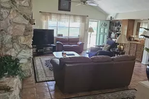 49 Cherry Hill Dr, Conroe, TX 77304 - Photo 11