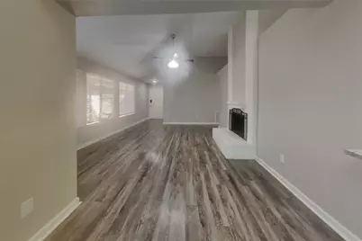 9115 Golden Sunshine Drive, Houston, TX 77064 - Photo 7