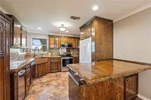 2016 County Rd 661, Dayton, TX 77535 - Photo 15