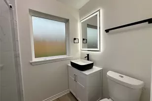 9539 Beverly Hill St, Houston, TX 77063 - Photo 27