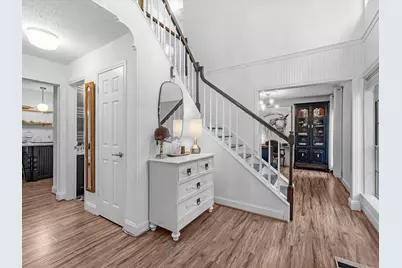 51 E Village Knoll Circle, The Woodlands, TX 77381 - Photo 15