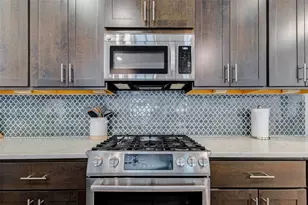 2611 Harvard St, Houston, TX 77008 - Photo 17