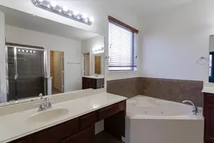 13202 Indigo Creek Ln, Pearland, TX 77584 - Photo 19