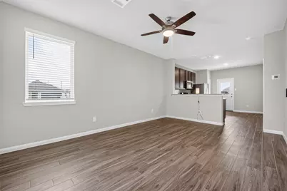 954 Luke Darrell Drive, Rosharon, TX 77583 - Photo 9