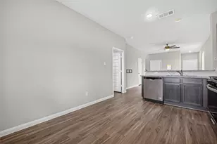 954 Luke Darrell Dr, Rosharon, TX 77583 - Photo 15