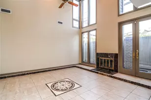 8602 Oakford Dr, Houston, TX 77024 - Photo 19