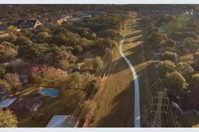 7926 Ridgeview Drive, Houston, TX 77055 - Photo 27