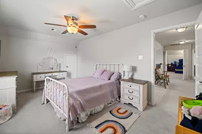 11723 Oakwood Drive, Mont Belvieu, TX 77535 - Photo 23