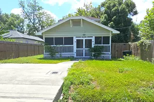 219A Texas Ave, Bacliff, TX 77518 - Photo 1