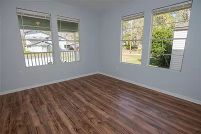 219A Texas Avenue, Bacliff, TX 77518 - Photo 5