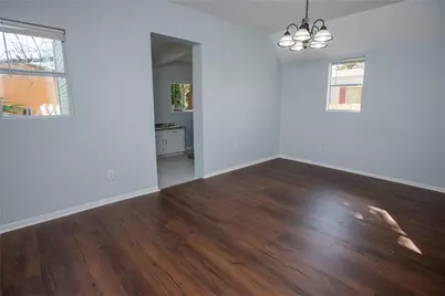219A Texas Avenue, Bacliff, TX 77518 - Photo 11