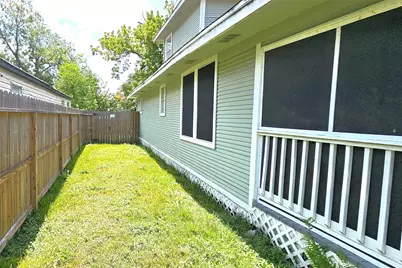 219A Texas Avenue, Bacliff, TX 77518 - Photo 21