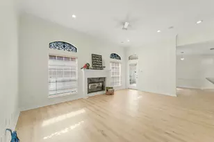 6885 Tournament Dr, Houston, TX 77069 - Photo 23