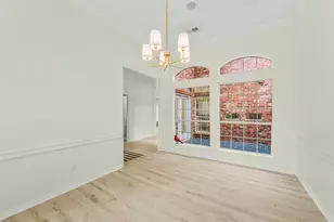 6885 Tournament Dr, Houston, TX 77069 - Photo 9