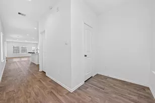 24206 Foxdale Bay Ct, Spring, TX 77373 - Photo 9