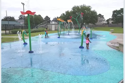 2614 Parkbriar Lane, Pearland, TX 77584 - Photo 35