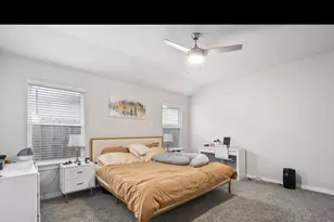 12817 Tokenhouse Ln, Houston, TX 77047 - Photo 11