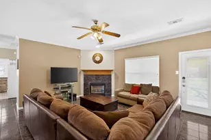 10406 Ballantine St, Houston, TX 77075 - Photo 9