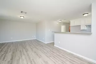 7611 Dyer St, Houston, TX 77088 - Photo 7